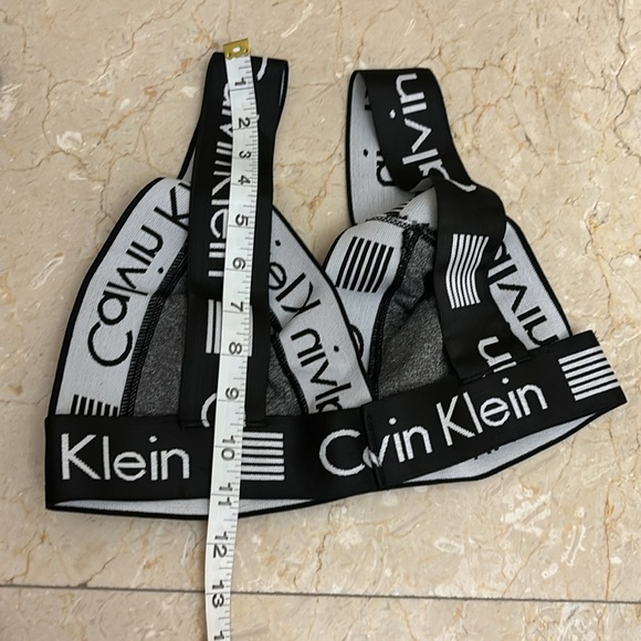 NWOT-  gray/black Sexy and cute gym outfit CK - Picture 6 of 10